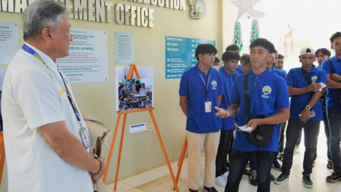 20231115-PAGEONE-Scholarships